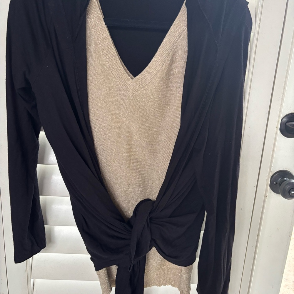 Boston Proper LargeBlack and Cream V-Neck Sweater sweater bundle 2 piece sparkle